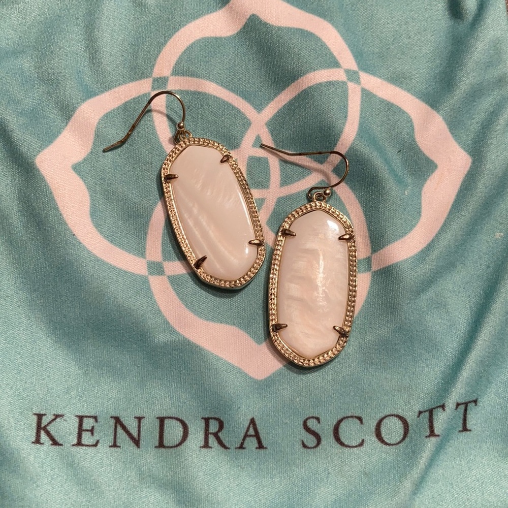 Gold / Ivory Kendra Scott Danielle Earrings